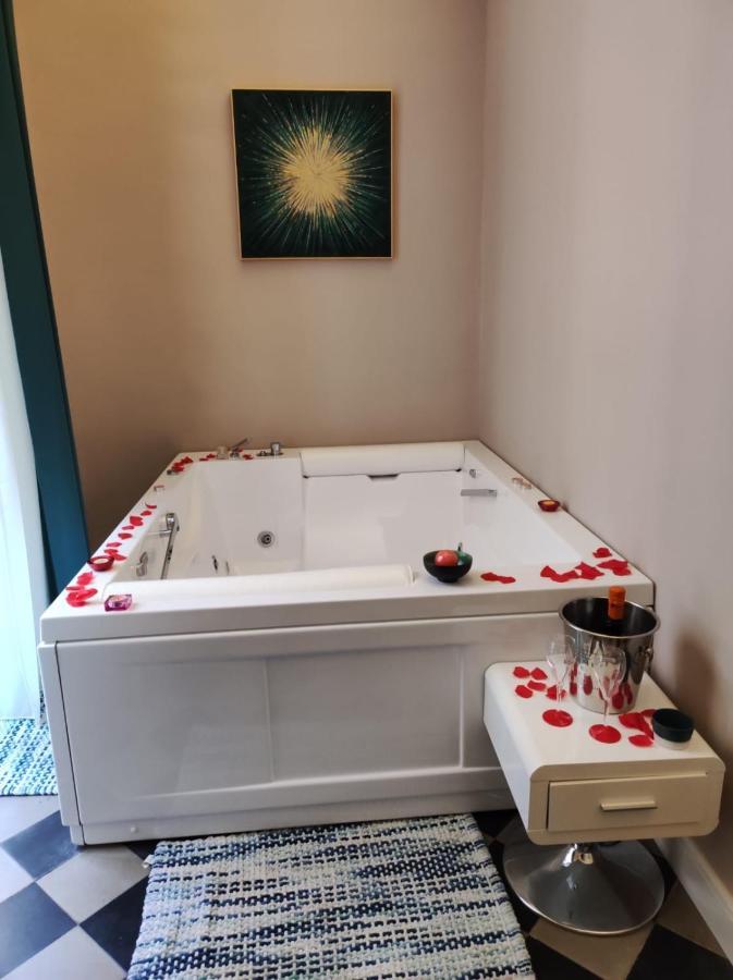 B&B Romeo Luxury Rooms Catania Exterior photo
